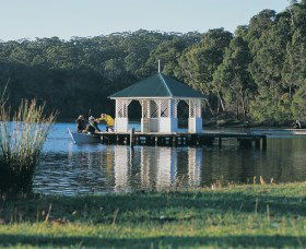 Walpole-Nornalup Inlets - New South Wales Tourism  0