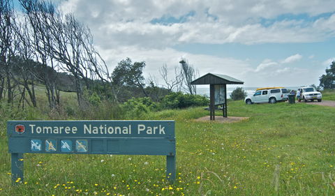 Fishermans Bay Foreshore - New South Wales Tourism  0