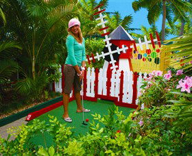 Putt Putt Mermaid Beach - New South Wales Tourism  1