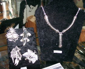 Australian Wildflower Jewellery Gallery - New South Wales Tourism  1