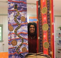 Apma Creations Aboriginal Art Gallery and Gift shop - New South Wales Tourism 