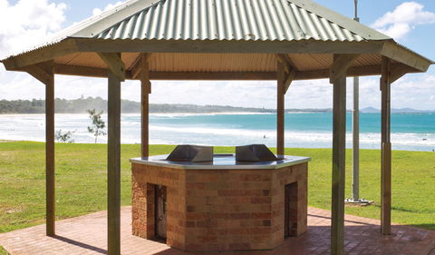 Woolgoolga Beach And Headland - New South Wales Tourism  3