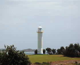 Yamba Lighthouse - New South Wales Tourism  2