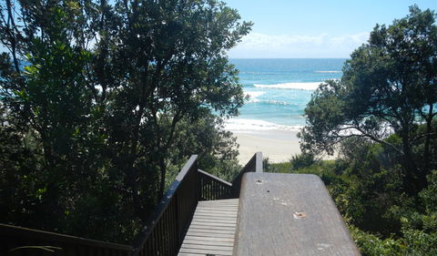 Jack Perkins Walking Track - New South Wales Tourism  2