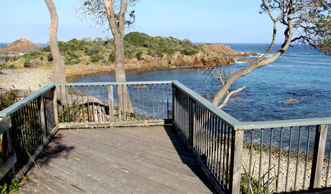 Mimosa Rocks Walking Track - New South Wales Tourism  1