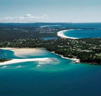 Club Sapphire - Merimbula - New South Wales Tourism 