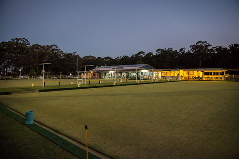 Lake Conjola Bowling Club - New South Wales Tourism  1