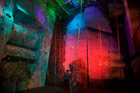Centre Of Gravity - New South Wales Tourism  4