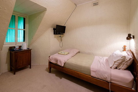 Peel Inn Nundle - New South Wales Tourism  2