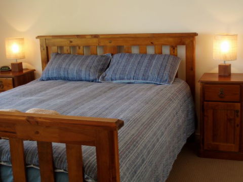 Lake Escape - New South Wales Tourism  0