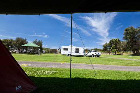 Corrimal Beach Tourist Park - New South Wales Tourism  24