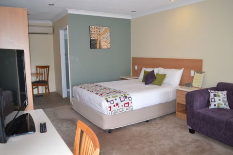 Ibis Styles Orange - New South Wales Tourism  1