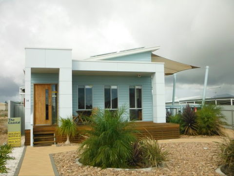 The Coastal - New South Wales Tourism  1