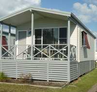 Belmont Pines Lakeside Holiday Park - New South Wales Tourism 
