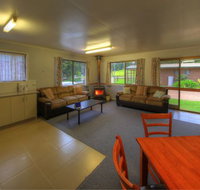 Bunya Mountains Getaway Accommodation - New South Wales Tourism 