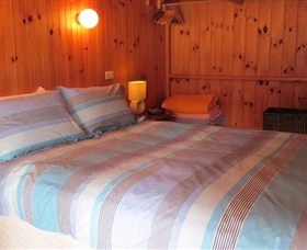 The Retreat On Matthew - New South Wales Tourism  0