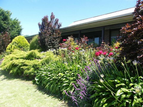 Boomers Guest House Hamilton - New South Wales Tourism  6