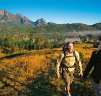 Lower Portals track Mount Barney - New South Wales Tourism 