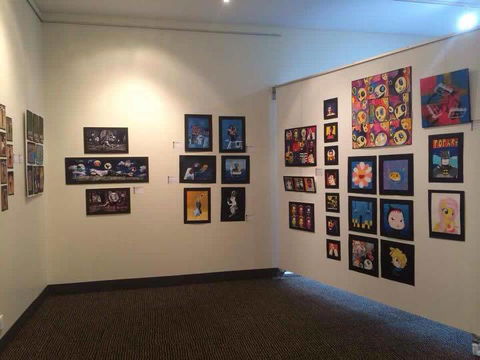 Glen Innes Art Gallery Inc - New South Wales Tourism  3