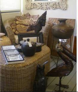 Holden’s Gallery - New South Wales Tourism  2
