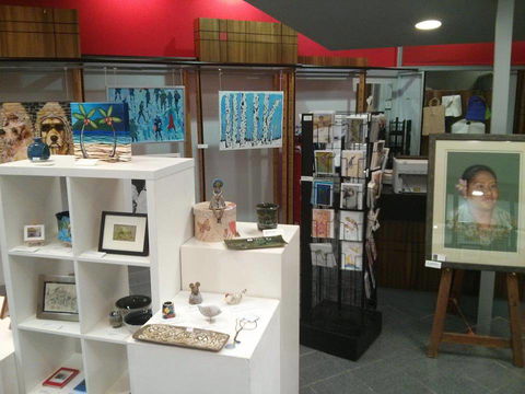 Townsville Art Society Inc - New South Wales Tourism  0