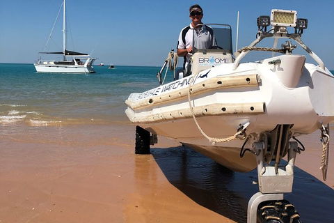 Snubfin Dolphin Eco Cruise From Broome - New South Wales Tourism  9