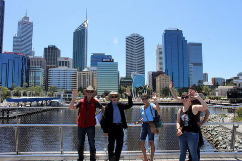 Explore Perth City Walking Tour - New South Wales Tourism  4