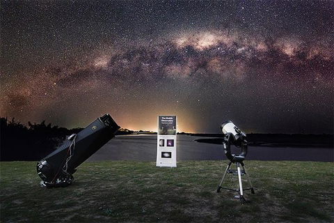 Astronomy Experience Exmouth - Koobooroo Oval - New South Wales Tourism  1