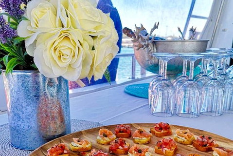 Rottnest Island 5-Course Deluxe Seafood Banquet Cruise - New South Wales Tourism  18
