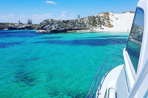 Rottnest Island 5-Course Deluxe Seafood Banquet Cruise - New South Wales Tourism  11