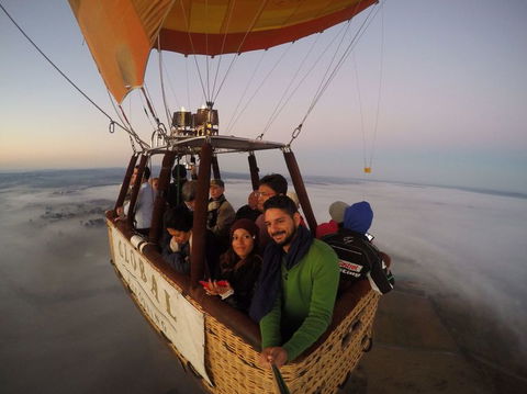 Yarra Valley Balloon Flight And Winery Tour - New South Wales Tourism  3