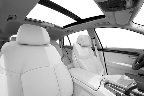 Round Trip Transfer In Private Minivan From-to Melbourne Airport In Melbourne - New South Wales Tourism  1