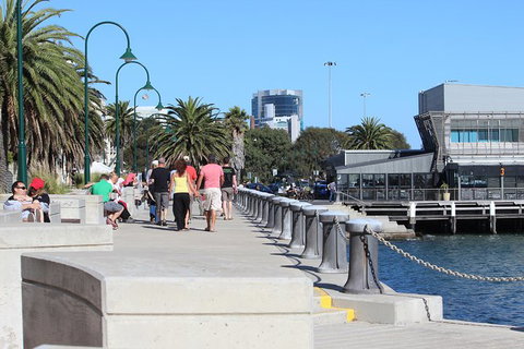 Melbourne Airport To Melbourne CBD/City (1 Way) - New South Wales Tourism  16