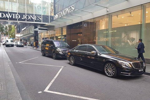 Melbourne Airport Arrival Or Departure Luxury Car Transfers - New South Wales Tourism  5