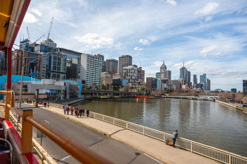 City Sightseeing Melbourne Hop-On Hop-Off Bus Tour - New South Wales Tourism  15