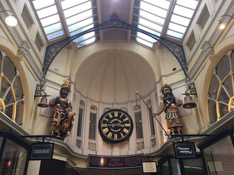 Central Melbourne Walking Tour - New South Wales Tourism  4