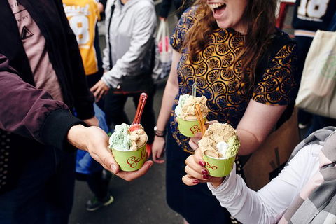 Queen Victoria Market Ultimate Foodie Tour - New South Wales Tourism  15