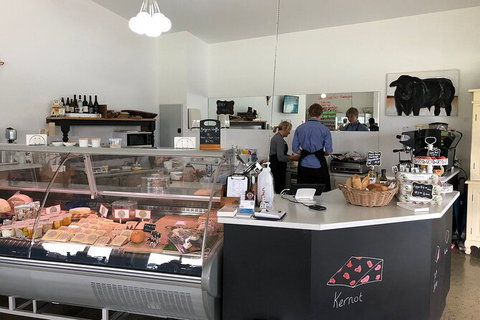Day Tour Of Phillip Island, The Surrounding Region And Wine Tasting - New South Wales Tourism  9