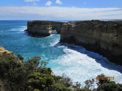 2-Day Combo: Melbourne City Tour, Yarra River Cruise And Great Ocean Road Day Trip - New South Wales Tourism  4