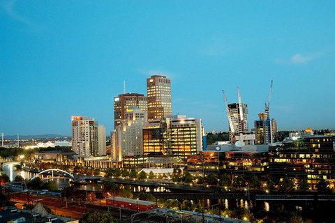 Cool And Unique Things To Do In Melbourne - New South Wales Tourism  6