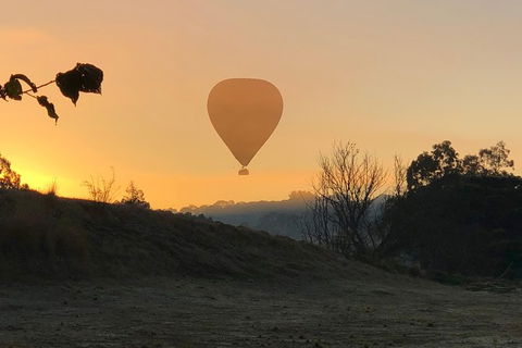 Balloon Flights In Geelong - New South Wales Tourism  0