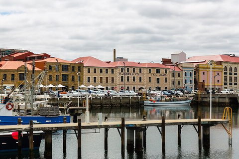 Hobart Historic Walking Tour - New South Wales Tourism  7