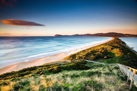 2 Day - Two Of Tasmania's Best Tour - New South Wales Tourism  0