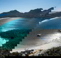 Wineglass Bay Cruise from Coles Bay - New South Wales Tourism 