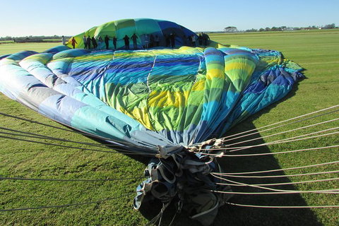 Hot Air Balloon Tasmania - New South Wales Tourism  1