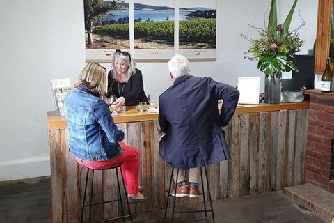 Hobart Small Group Wine Tour Saturday Afternoon: Wines, Gins & Cheeses - New South Wales Tourism  9