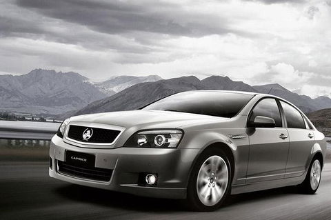 Adelaide Airport Private Chauffeured Transfer - New South Wales Tourism  0