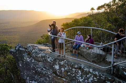 3-Day Adelaide To Melbourne Overland Trip Through Grampians And Great Ocean Road - New South Wales Tourism  9