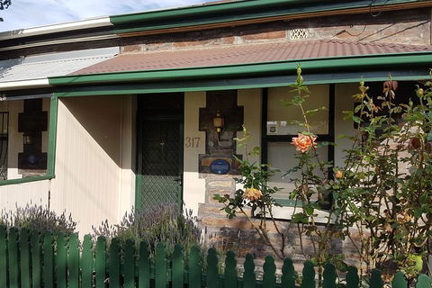 Adelaide Walking Tour: East End Escapade - New South Wales Tourism  4