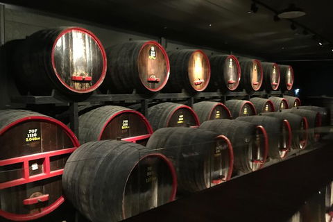 McLaren Vale Tour, Visit Up To 5 Wineries With A Great Itinerary. - New South Wales Tourism  4